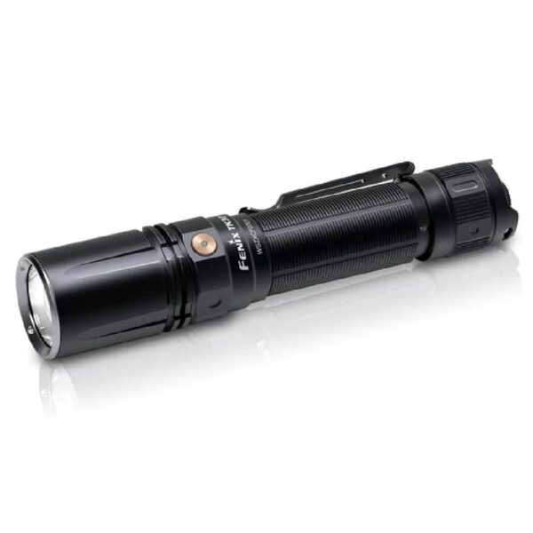 פנס יד 500 לומנס אלומת אור 1200 מטר - Fenix TK30